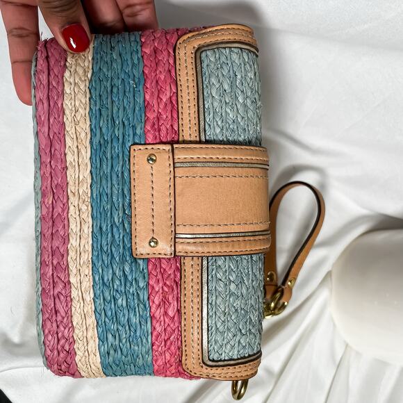 COACH Multicolor Straw Turnock Wristlet Bag Leather Trim Wristlet Rare - Picture 8 of 11